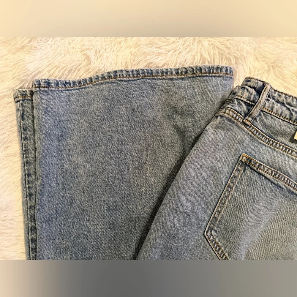 Stylish Light Blue Women's Flare Jeans - Picture 11 of 15